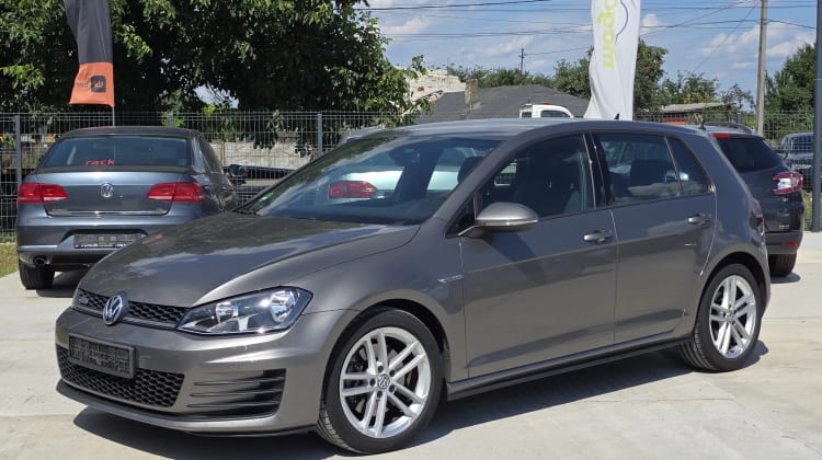 Volkswagen Golf preview