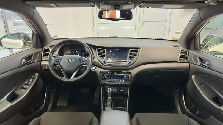 Hyundai TUCSON
