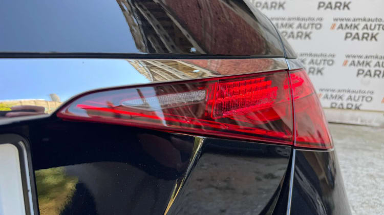 Mercedes-Benz S 400