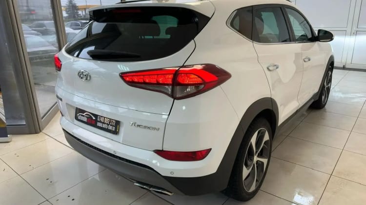 Hyundai TUCSON