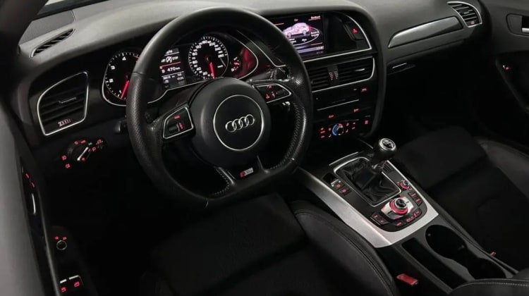 Audi A4