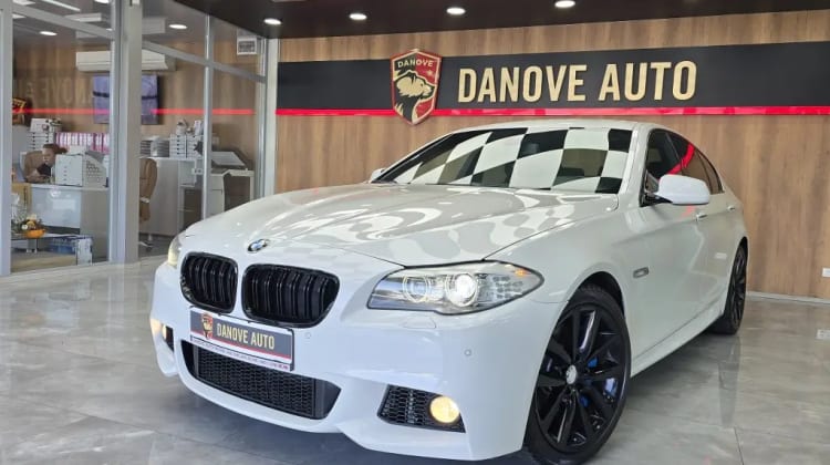 BMW 525