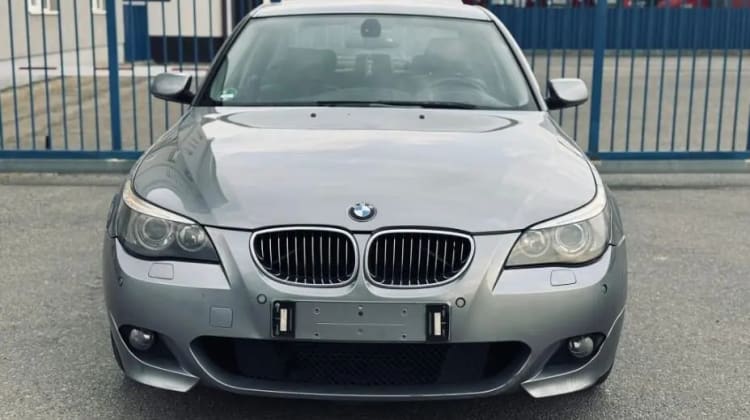 BMW 525