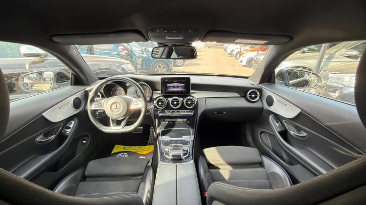 Mercedes-Benz C 180