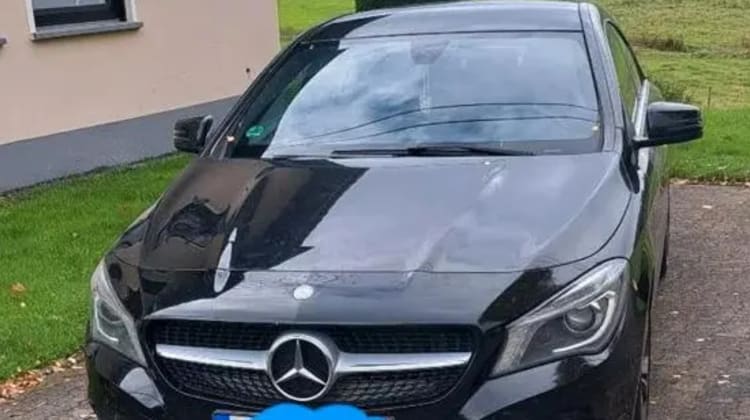 Mercedes-Benz CLA 220