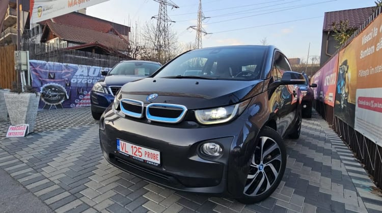 BMW i3