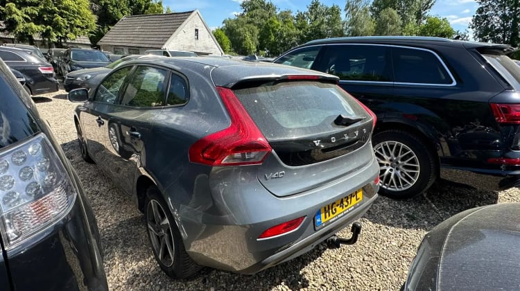 Volvo V40