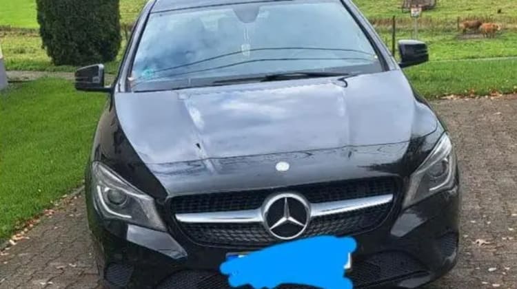 Mercedes-Benz CLA 220