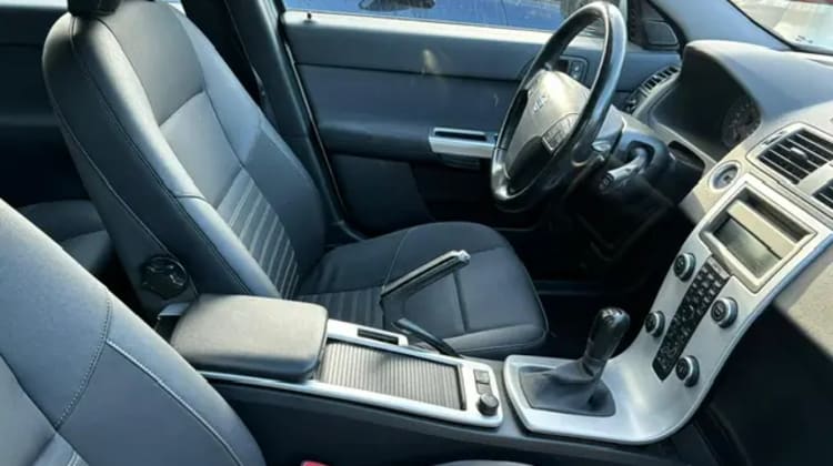 Volvo V50