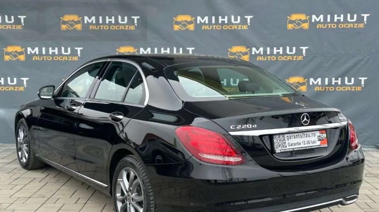 Mercedes-Benz C 220