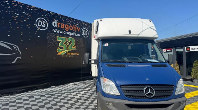 Mercedes-Benz Sprinter