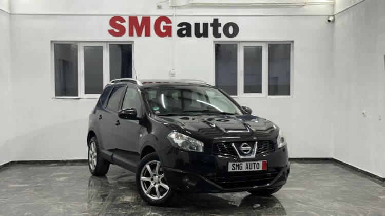 Nissan Qashqai+2