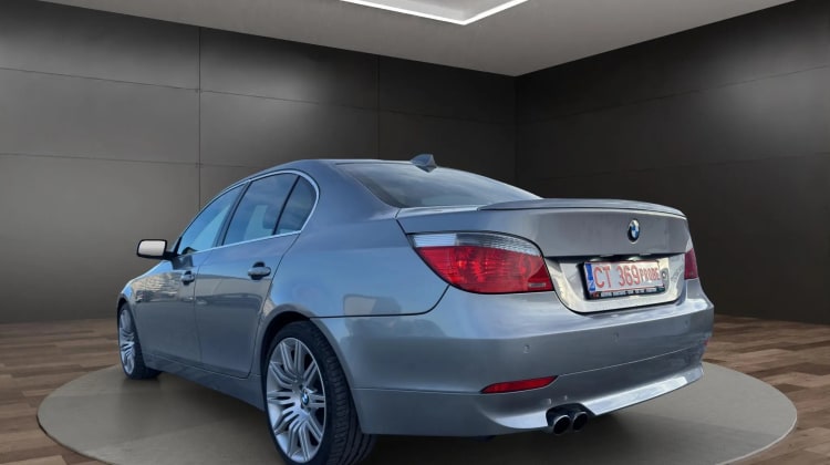 BMW 545