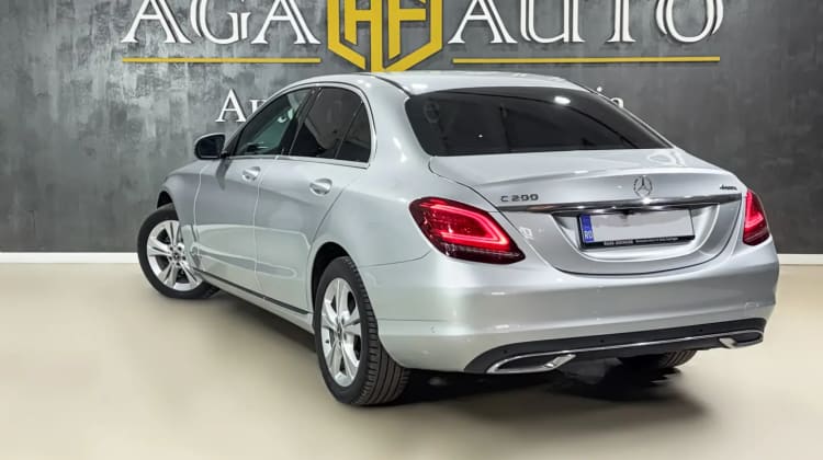 Mercedes-Benz C 200