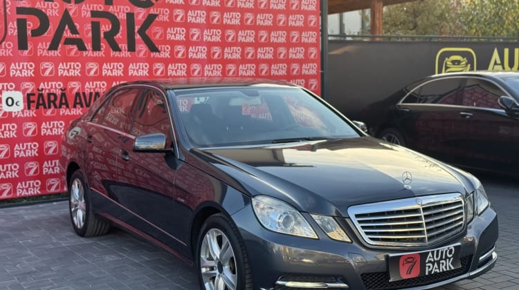 Mercedes-Benz E 220