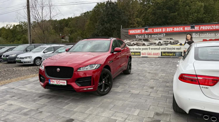 Jaguar F-Pace