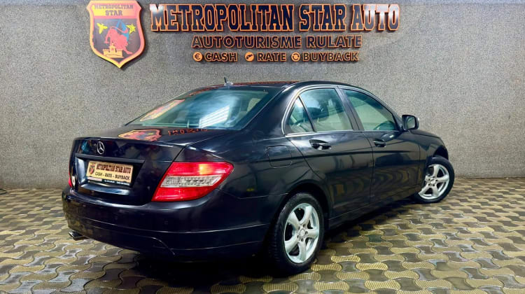 Mercedes-Benz C 220