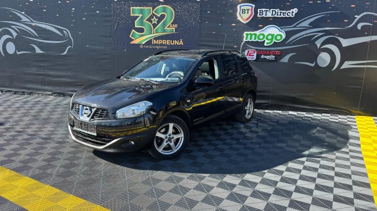 Nissan Qashqai+2