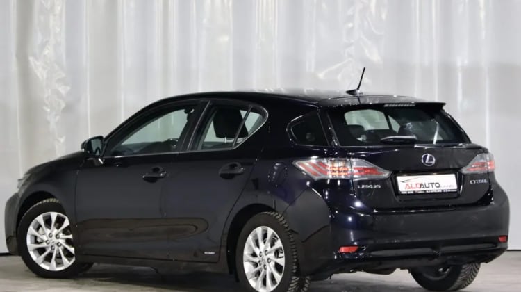 Lexus CT 200h