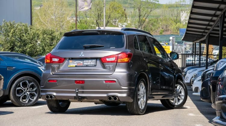 Mitsubishi ASX