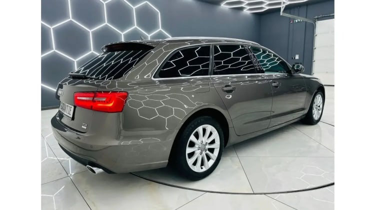 Audi A6