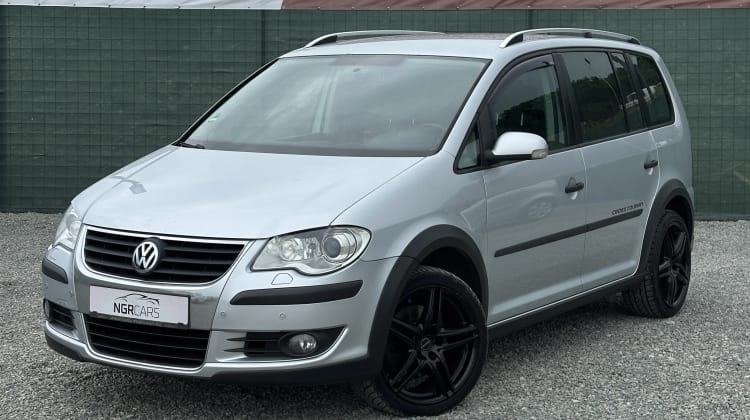 Volkswagen Touran preview