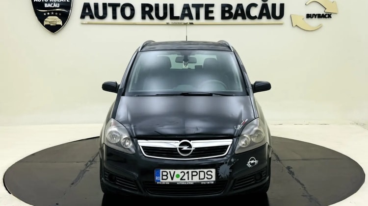 Opel Zafira preview