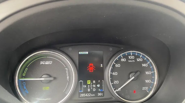 Mitsubishi Outlander