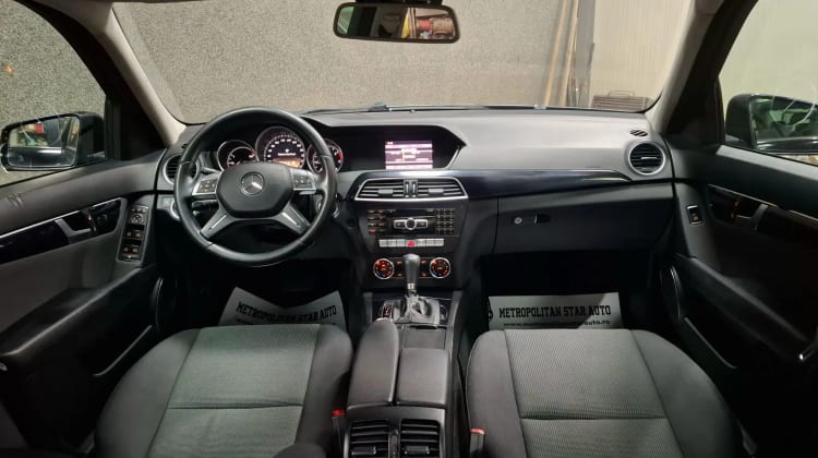 Mercedes-Benz C 200