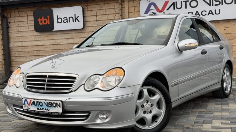 Mercedes-Benz C 180