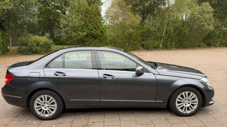 Mercedes-Benz C 250