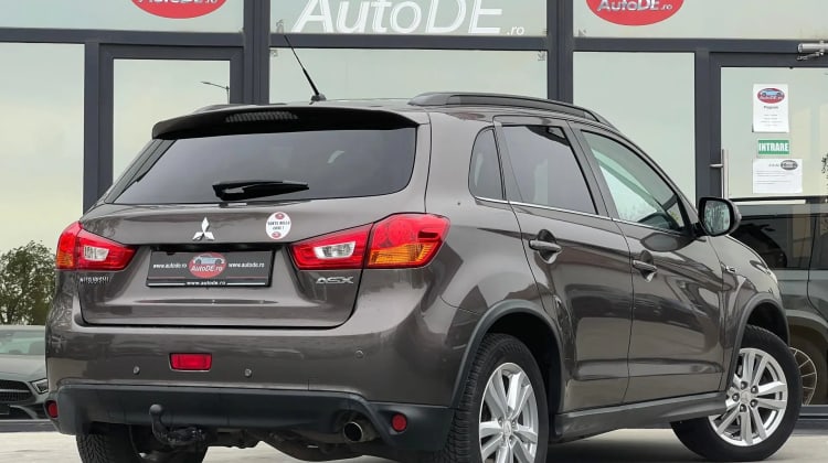 Mitsubishi ASX