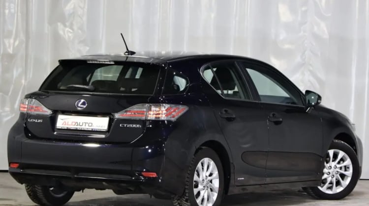 Lexus CT 200h