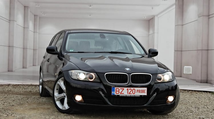BMW 320