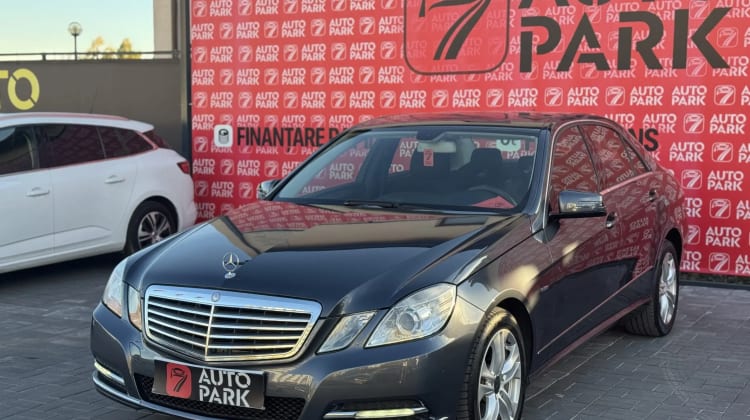 Mercedes-Benz E 220