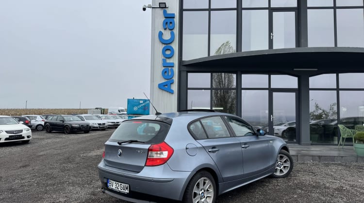 BMW 120