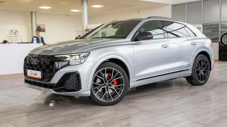 Audi Q8