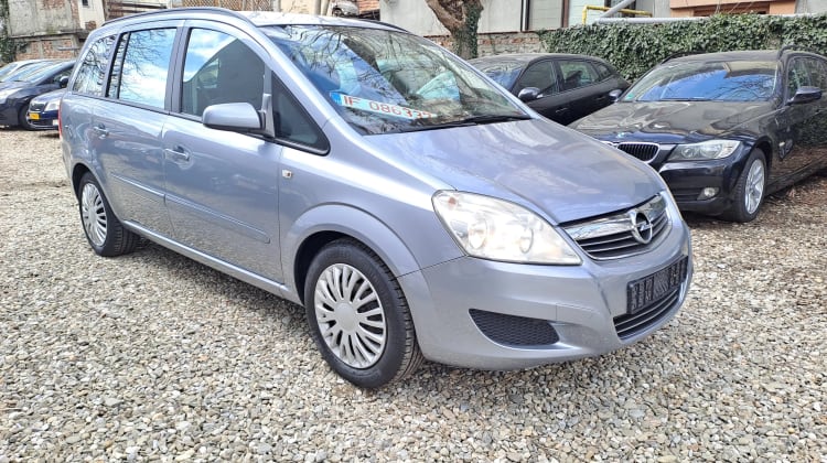 Opel Zafira preview