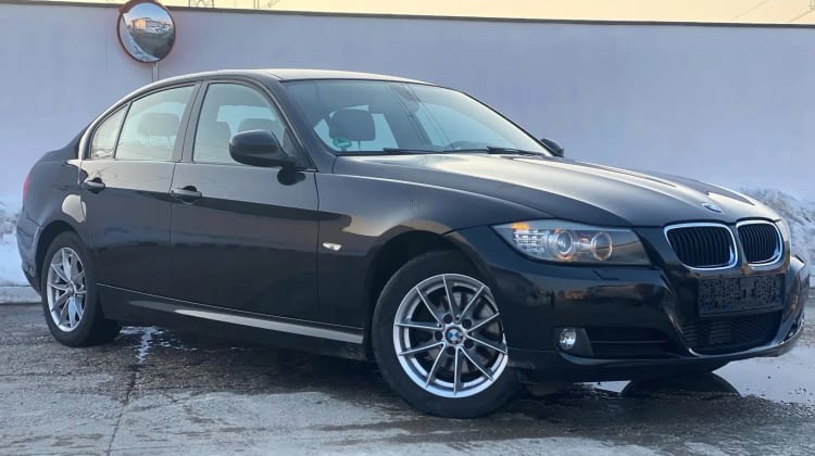BMW 320 preview