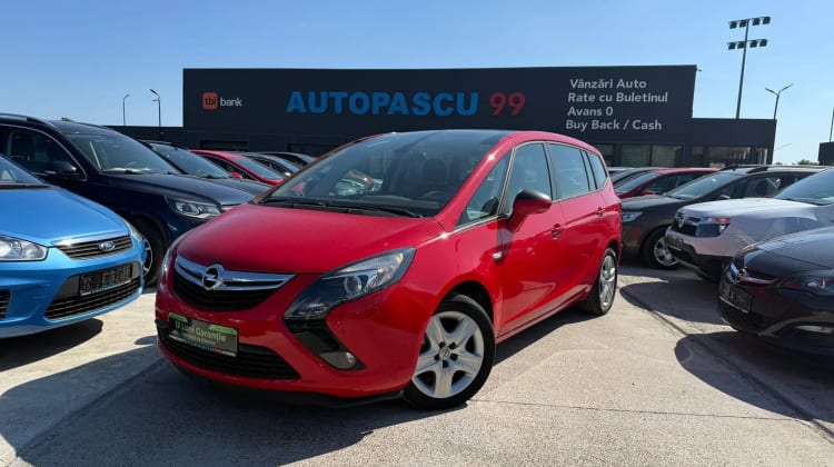 Opel Zafira Tourer preview
