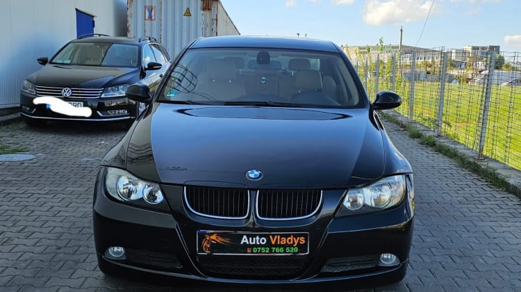 BMW 318 preview