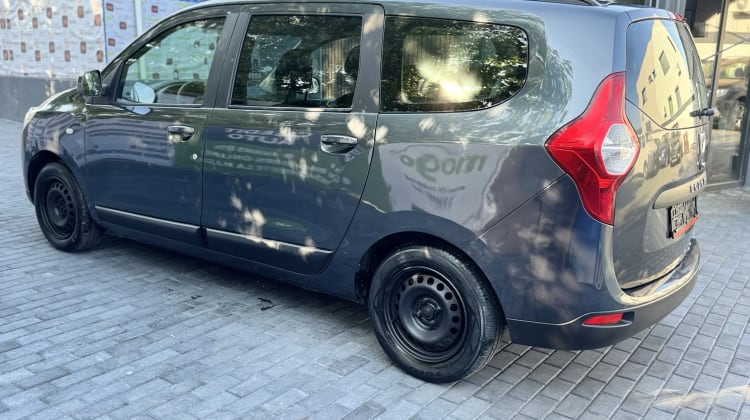 Dacia Lodgy