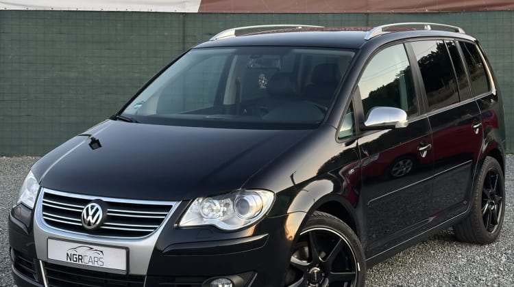 Volkswagen Touran preview