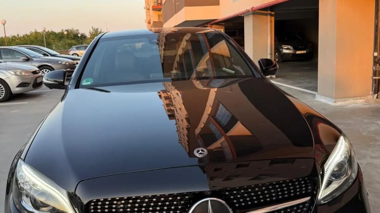 Mercedes-Benz C 300