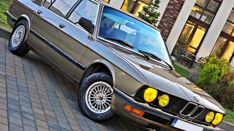 BMW 518
