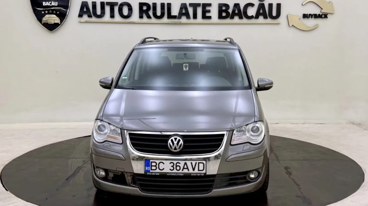 Volkswagen Touran preview