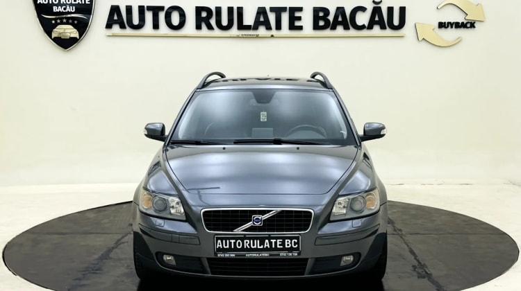 Volvo V50 preview