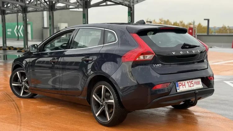 Volvo V40