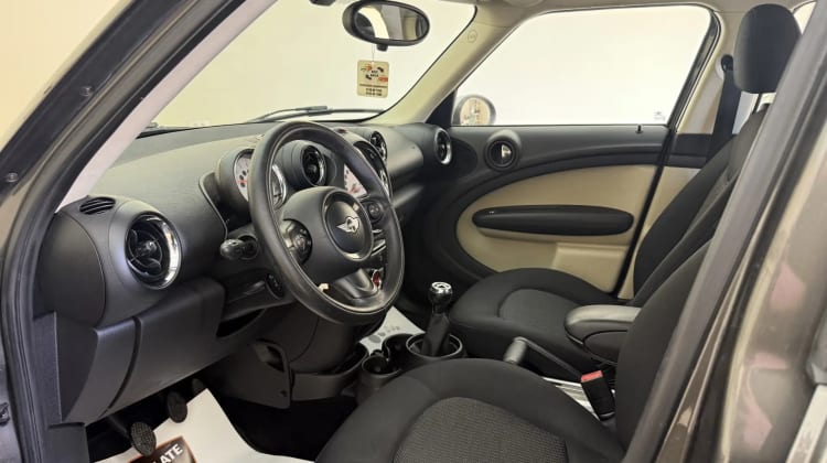 MINI Cooper D Countryman