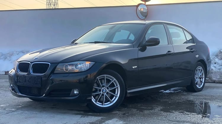 BMW 320